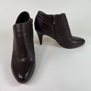 Vince Camuto Brown Bootie Heels Sz 9